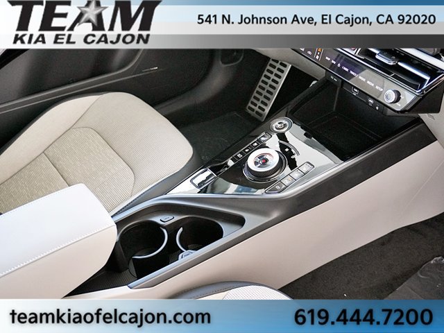 New 2026 Kia Niro Wave w/ Wave Preserve Package FWD image 13