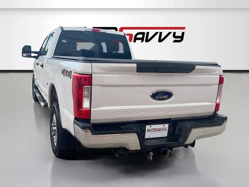 Used 2018 Ford F350 XLT w/ Snow Plow Prep Package AWD/4WD image 5