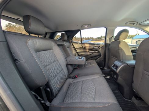 Used 2019 Chevrolet Equinox LT image 39