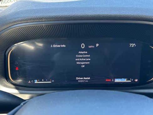 Used 2024 Jeep Wagoneer L Series II w/ Flexible Seating Group image 26