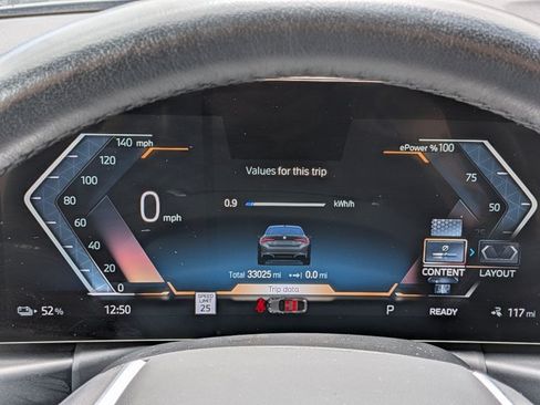 Used 2023 BMW i4 eDrive40 w/ Premium Package RWD image 11