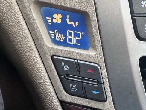 Used 2009 Cadillac CTS 3.6 AWD image 24