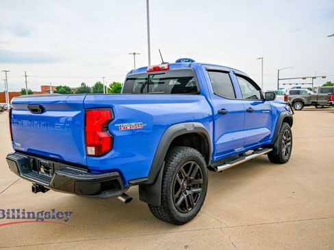 Used 2025 Chevrolet Colorado Trail Boss AWD/4WD image 7