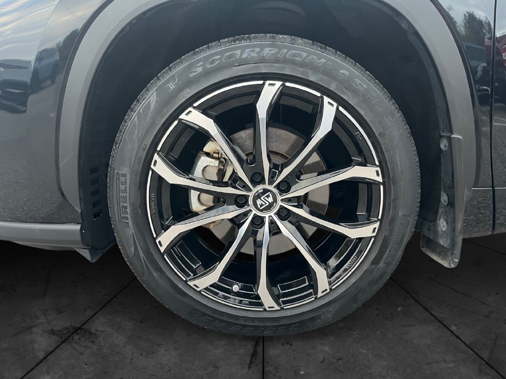 Used 2020 Toyota Highlander Limited AWD/4WD image 14