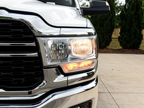 Used 2022 RAM 2500 Big Horn w/ Level A Equipment Group AWD/4WD image 6