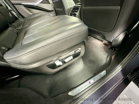 Used 2019 BMW X7 xDrive50i w/ M Sport Package image 48