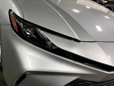 Used 2025 Toyota Camry LE FWD image 28