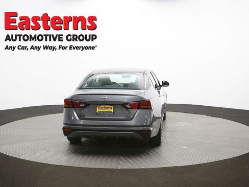 Used 2025 Nissan Altima 2.5 SV image 36