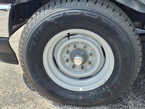 New 2026 Ford E-350 and Econoline 350 Super Duty w/ Power Equipment Group image 17