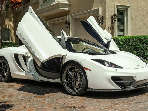 Used 2014 McLaren MP4-12C Spider RWD image 25