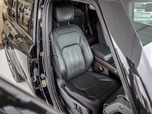 Used 2020 Land Rover Defender 110 X image 46