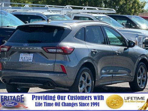 Used 2024 Ford Escape ST-Line AWD/4WD image 4