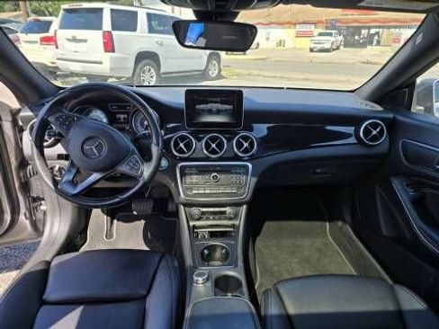 Used 2016 Mercedes-Benz CLA 250 4MATIC image 11