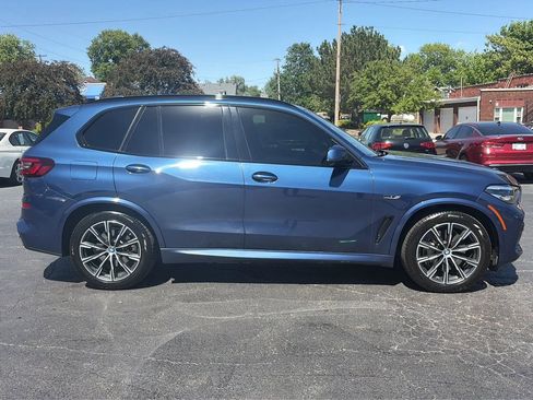 Used 2022 BMW X5 xDrive45e w/ M Sport Package AWD/4WD image 4
