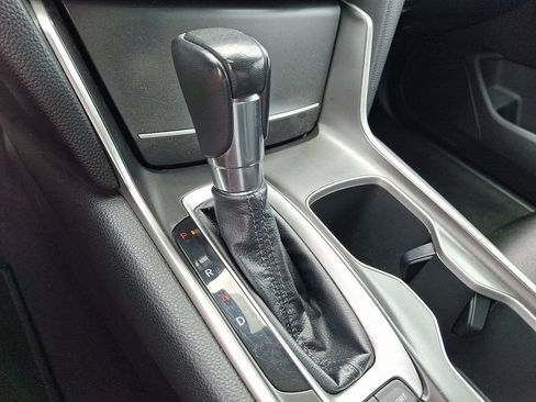 Used 2018 Honda Accord Sport image 15