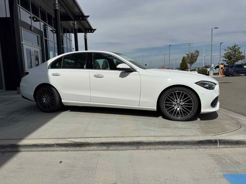 New 2025 Mercedes-Benz C 300 4MATIC Sedan image 9