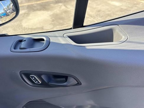 New 2026 Ford Transit 250 148 Medium Roof RWD image 15