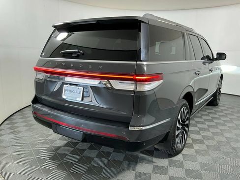 Used 2024 Lincoln Navigator L Black Label AWD/4WD image 5