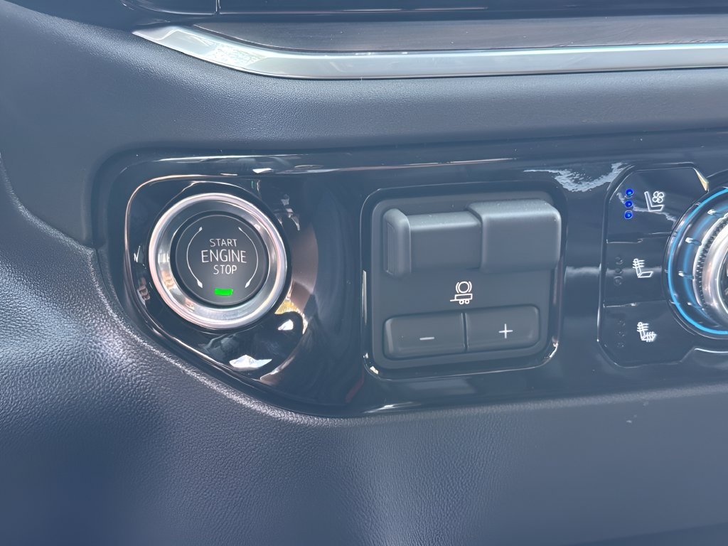 New 2026 GMC Sierra 1500 SLT AWD/4WD image 19