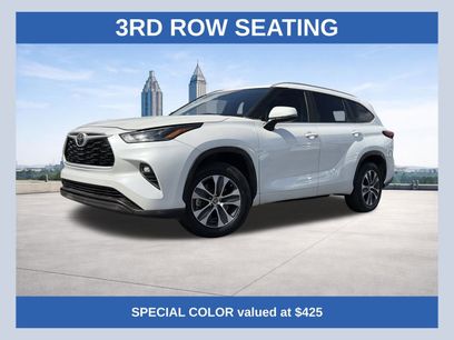 Used 2023 Toyota Highlander XLE