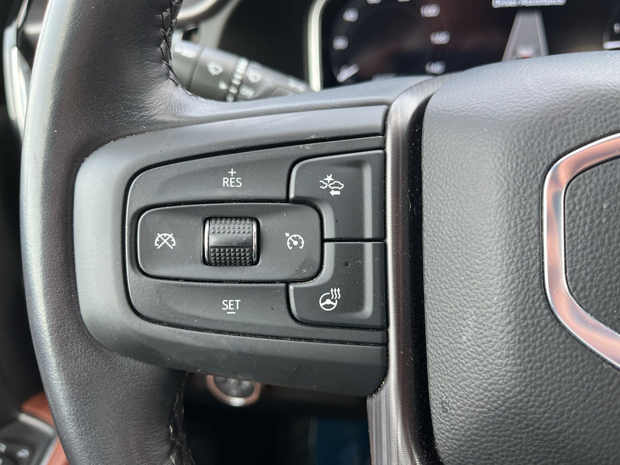 Used 2025 GMC Sierra 2500 Denali Ultimate AWD/4WD image 22