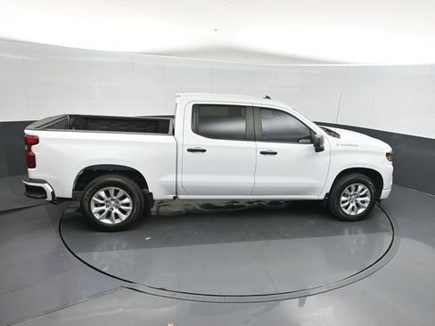 Used 2022 Chevrolet Silverado 1500 Custom RWD image 28