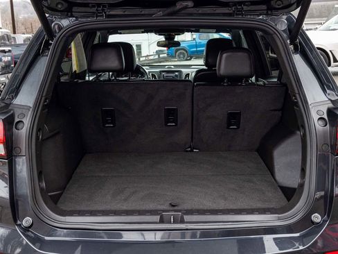 Used 2023 Chevrolet Equinox RS image 34