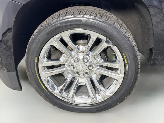 Used 2019 Chevrolet Tahoe Premier w/ Premier Plus Edition AWD/4WD image 37