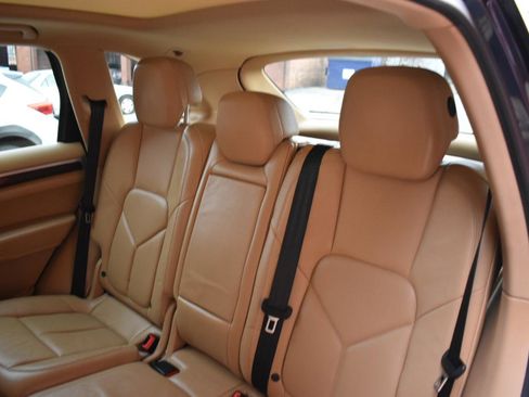 Used 2014 Porsche Cayenne S AWD/4WD image 15