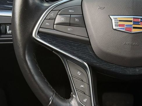Used 2024 Cadillac XT5 Premium Luxury image 16