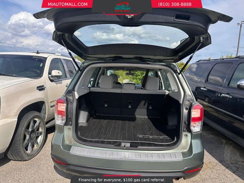 Used 2017 Subaru Forester 2.5i w/ Alloy Wheel Package AWD/4WD image 7