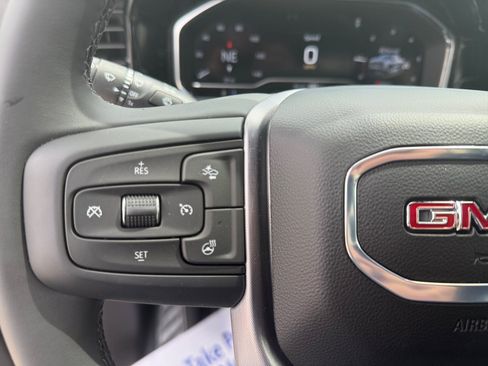 New 2025 GMC Sierra 1500 SLE w/ Preferred Package AWD/4WD image 16