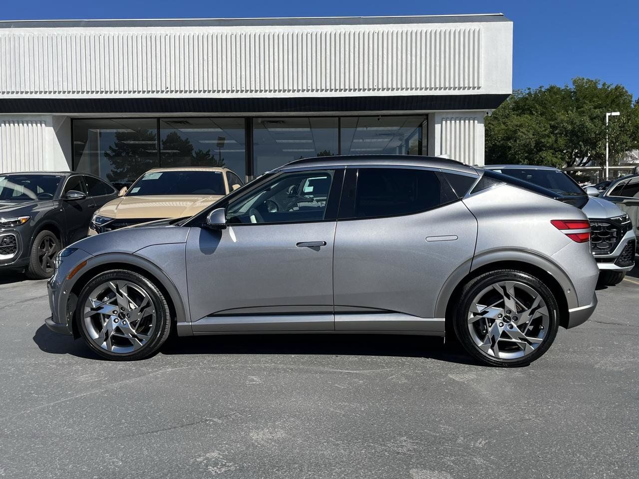 Used 2023 Genesis GV60 Performance AWD/4WD image 17