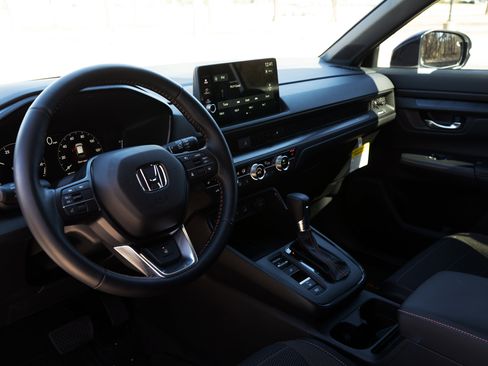 Used 2026 Honda CR-V TrailSport image 16