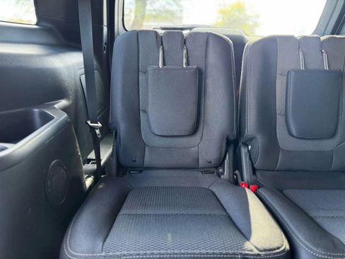Used 2017 Ford Explorer XLT w/ Equipment Group 201A image 40