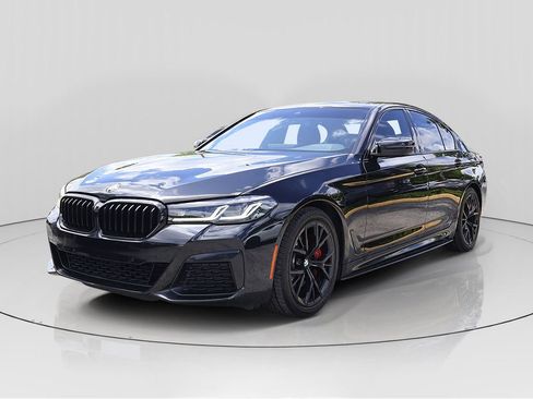 Used 2023 BMW 530i w/ M Sport Package RWD image 3