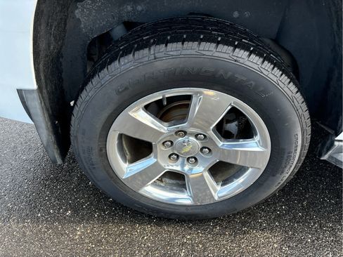 Used 2016 Chevrolet Tahoe LT image 28