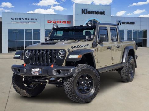 Used 2020 Jeep Gladiator Mojave AWD/4WD image 1