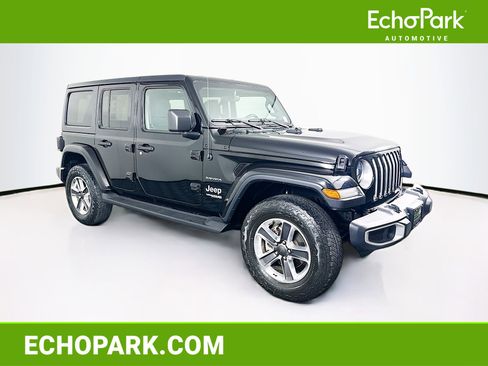 Used 2021 Jeep Wrangler Unlimited Sahara AWD/4WD image 1