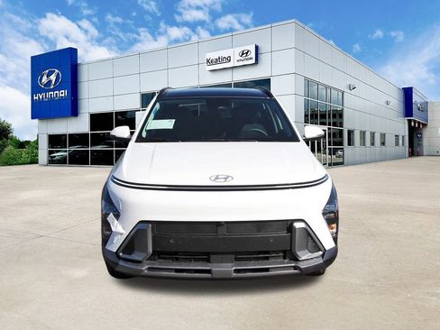 Used 2026 Hyundai Kona Limited FWD image 2