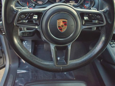 Used 2017 Porsche Cayenne Platinum Edition AWD/4WD image 11