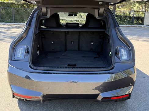 Used 2026 BMW iX xDrive45 w/ Climate Comfort Package image 16