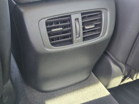 Used 2023 Acura TLX image 39