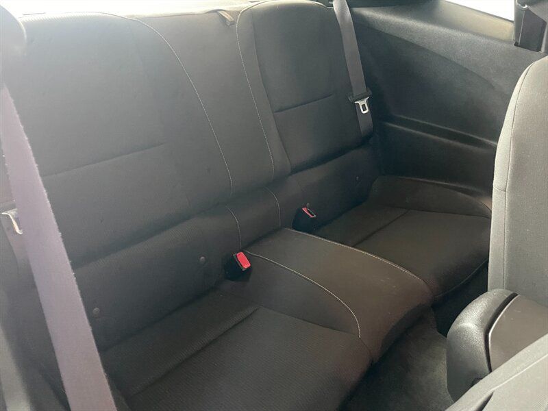 Used 2014 Chevrolet Camaro LT RWD image 15