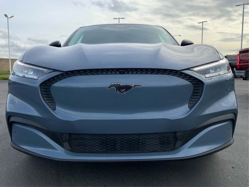 Used 2023 Ford Mustang Mach-E Select image 23