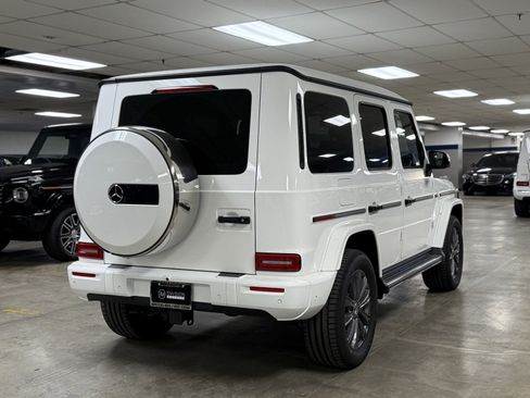 New 2026 Mercedes-Benz G 550 image 11