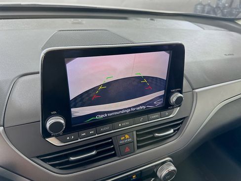 Used 2024 Nissan Altima 2.5 SR image 21