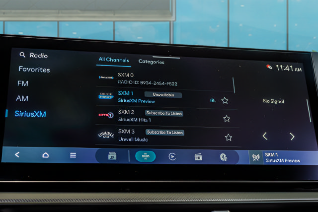 Certified 2026 Hyundai Santa Fe SE FWD image 24