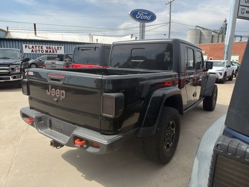 Used 2021 Jeep Gladiator Mojave AWD/4WD image 3