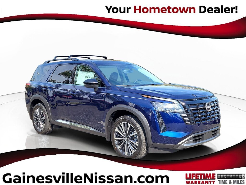 New 2026 Nissan Pathfinder Platinum FWD image 1